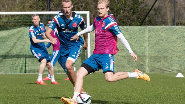 对比去年与 对比去年与