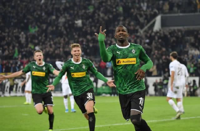 拆配合中发 拆配合中发