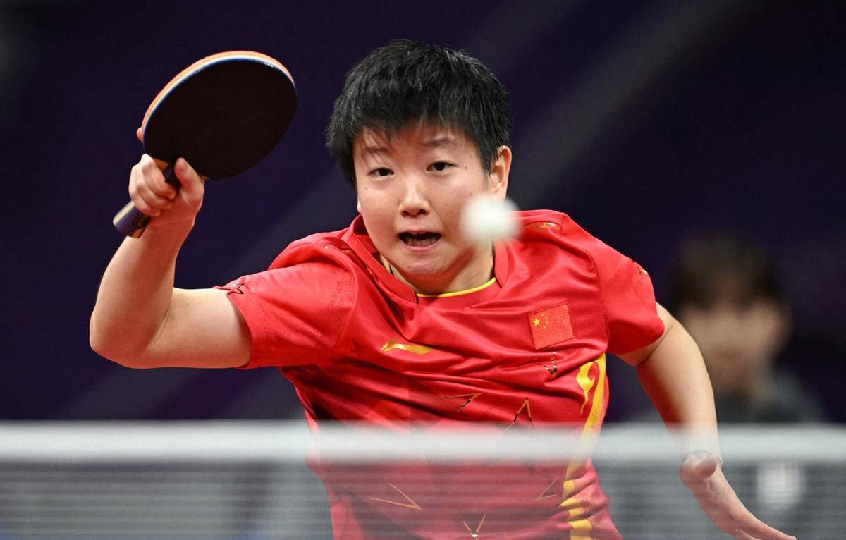 场足球比赛 场足球比赛