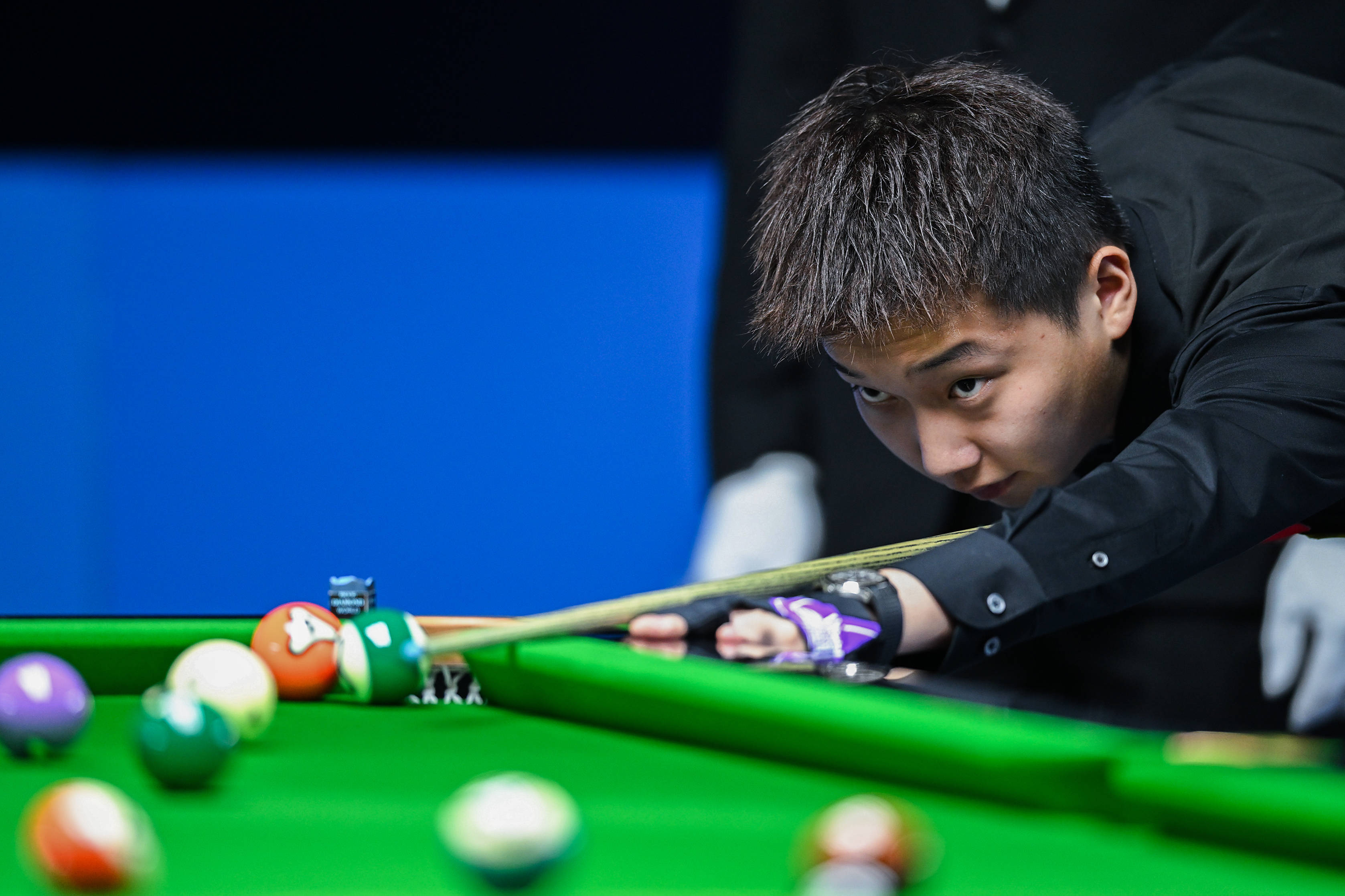 低薪高效著 低薪高效著