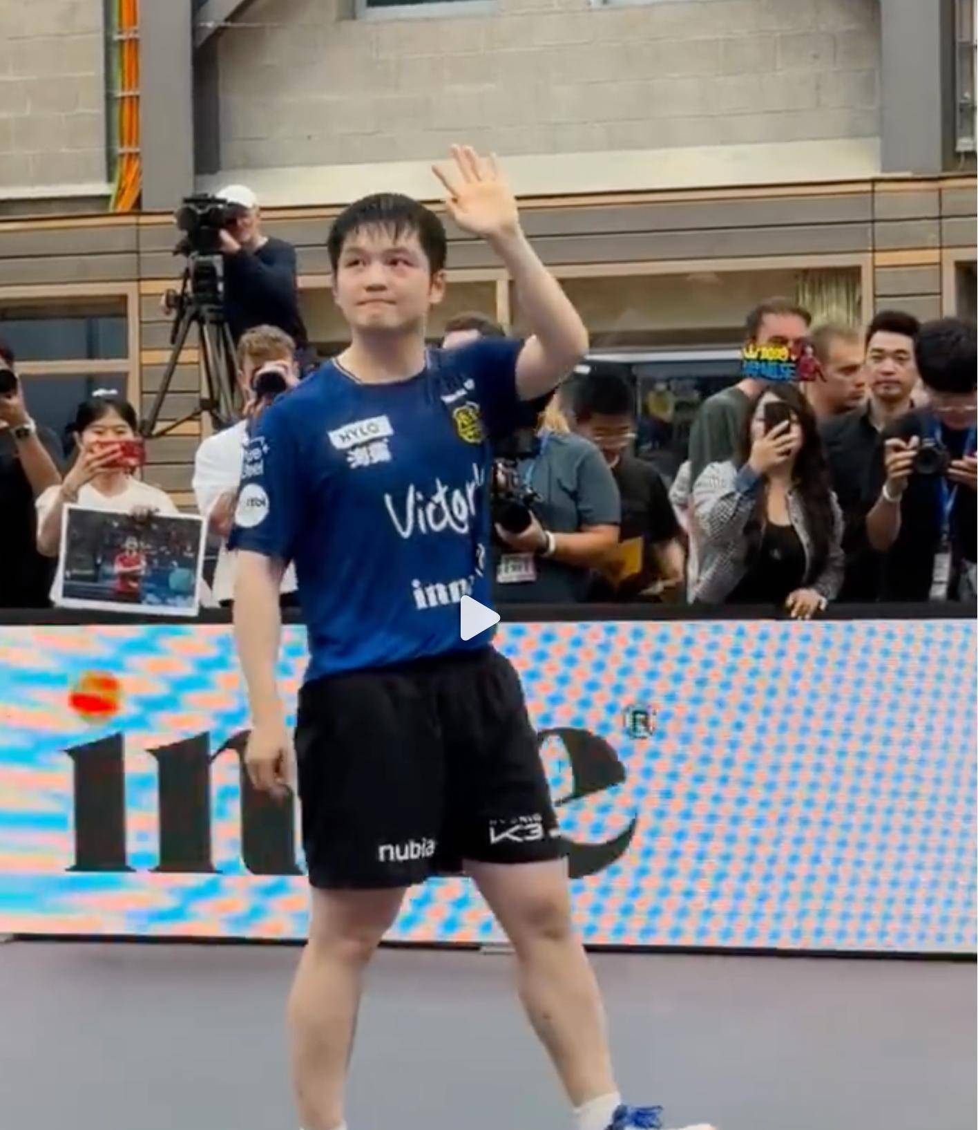 牌桌上试图 牌桌上试图